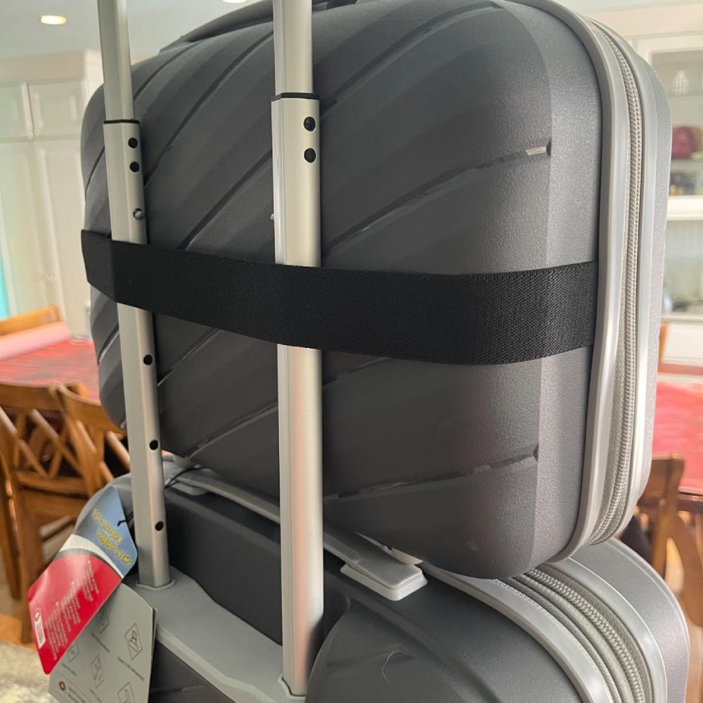 Underseat Spinner Luggage: image 8